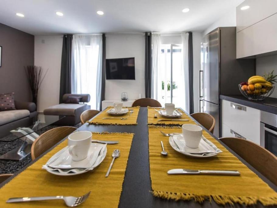 Bleu Villa - Three Bedroom Villa With Balcony And City View Dubrovnik Exterior photo